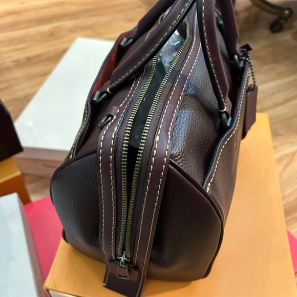 Coach woman  Dark Brown rogueLeather satchel - Picture 2 of 11